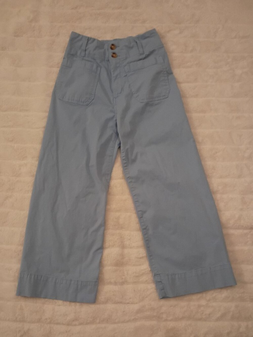 Lauren Conrad Capris